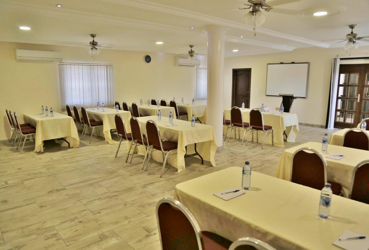 Eden Vale Hotel Ajiringano Bagian luar foto