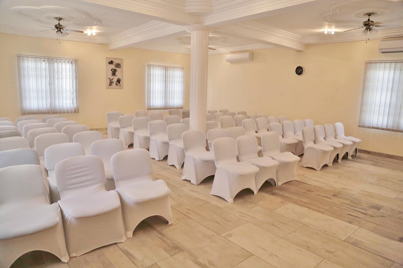 Eden Vale Hotel Ajiringano Bagian luar foto