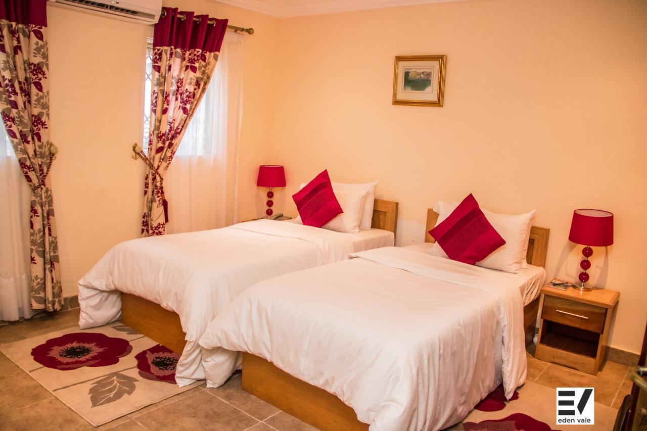 Eden Vale Hotel Ajiringano Bagian luar foto