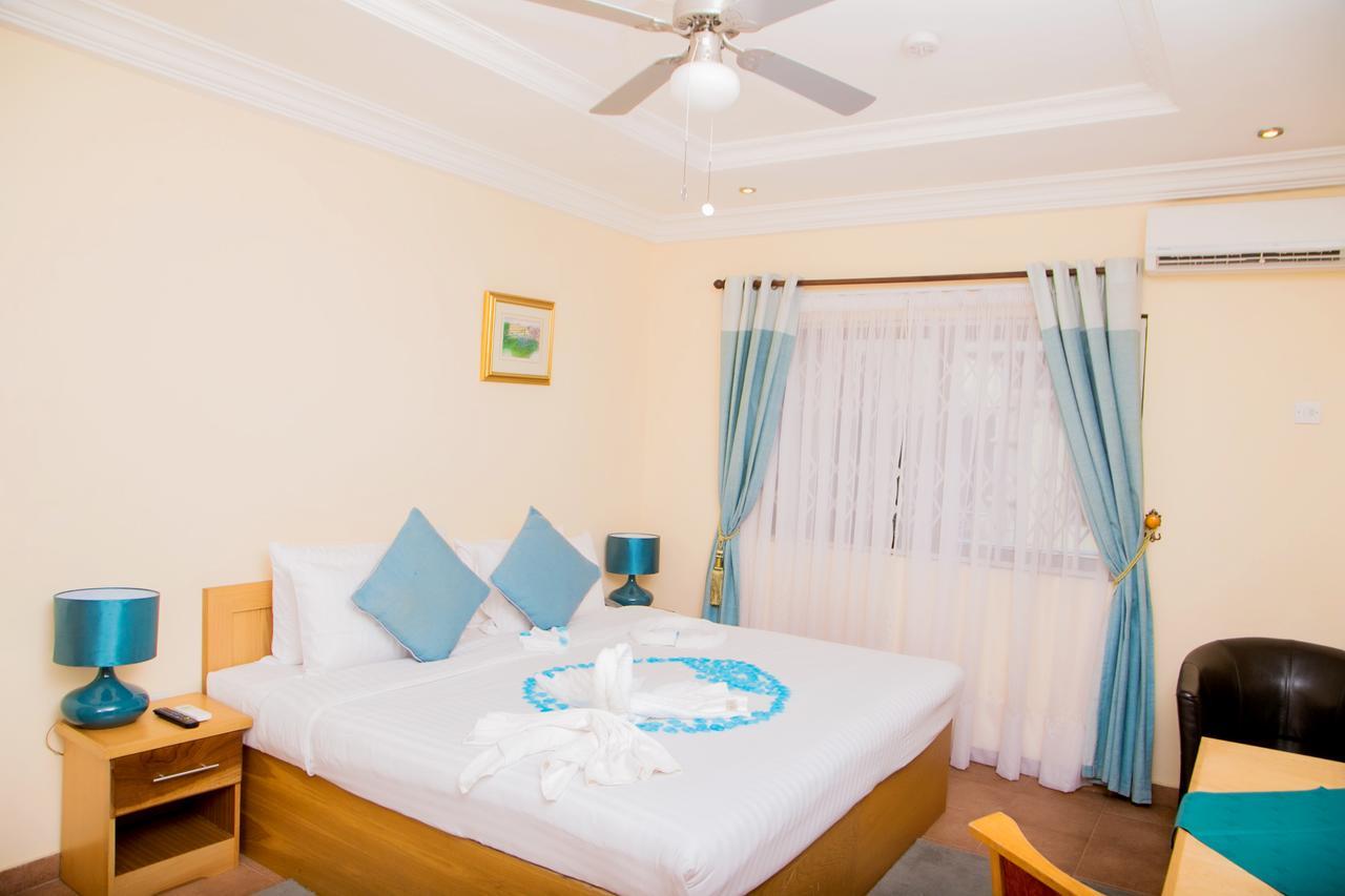 Eden Vale Hotel Ajiringano Bagian luar foto