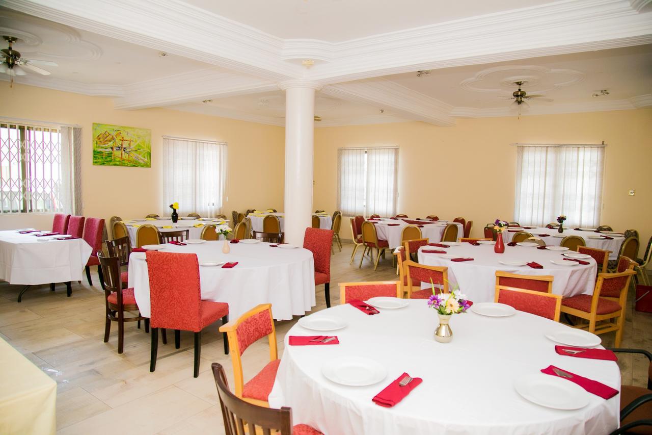 Eden Vale Hotel Ajiringano Bagian luar foto
